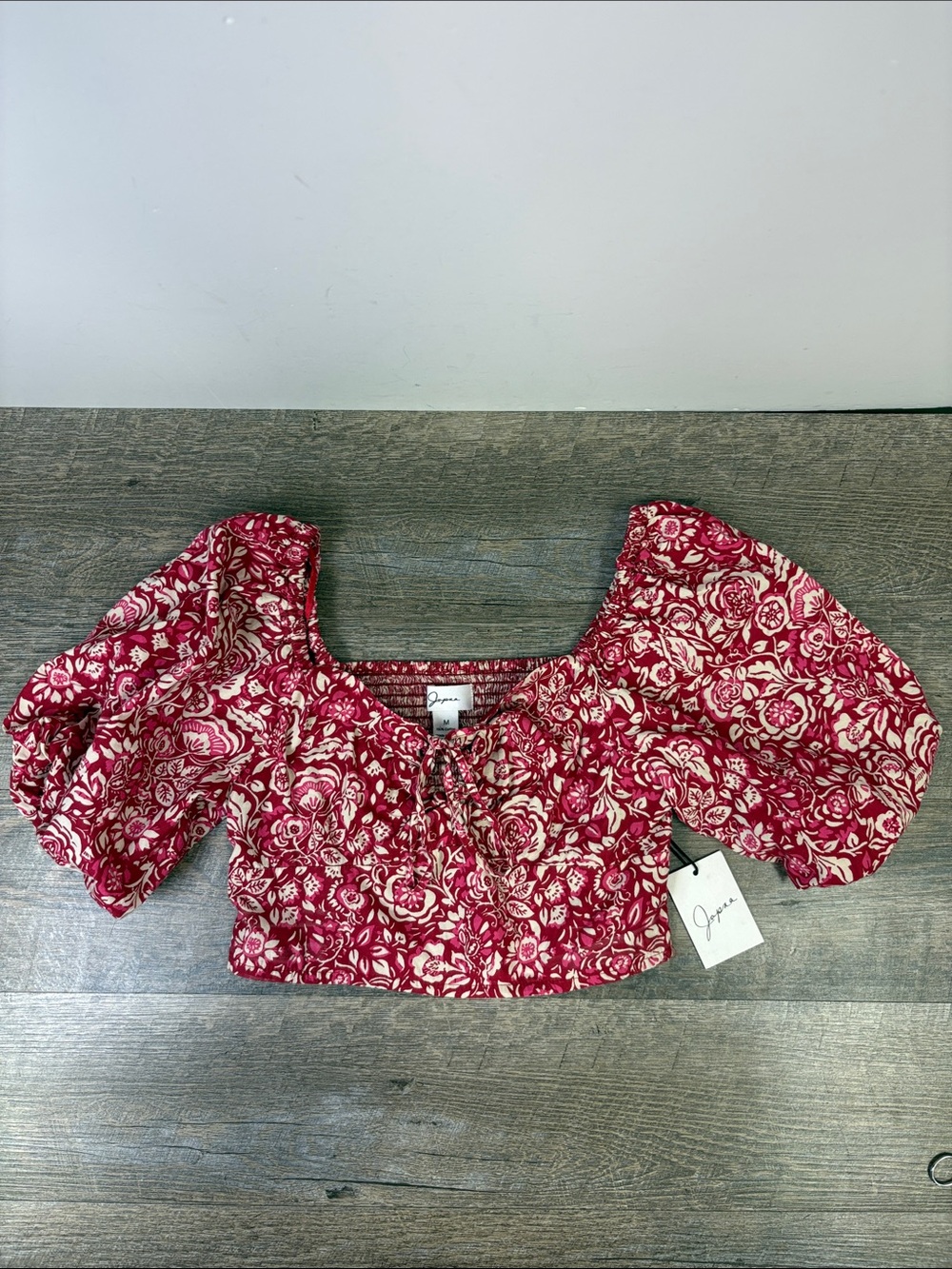 Japna Red Pink Floral Puff Sleeve Crop Top Size M NWT